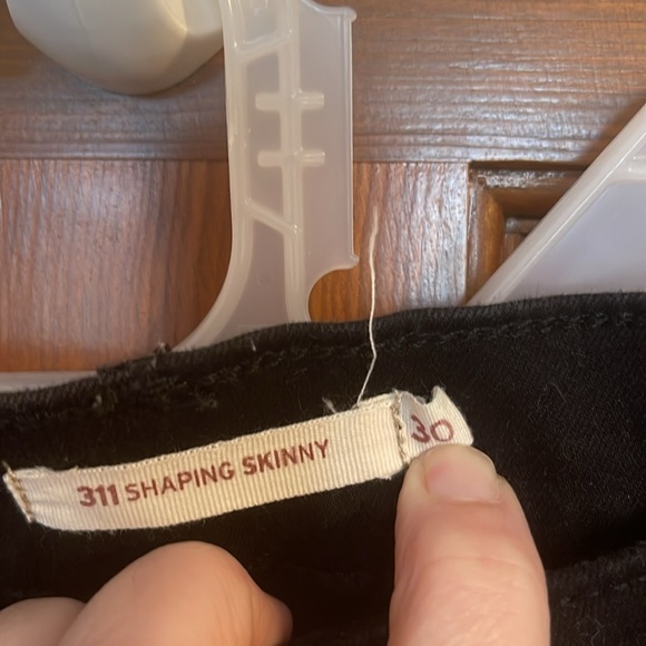 Levi’s 311 shaping skinny - Picture 2 of 4